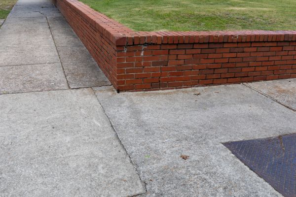 Brick Retaining Wall Repair in Wentzville
